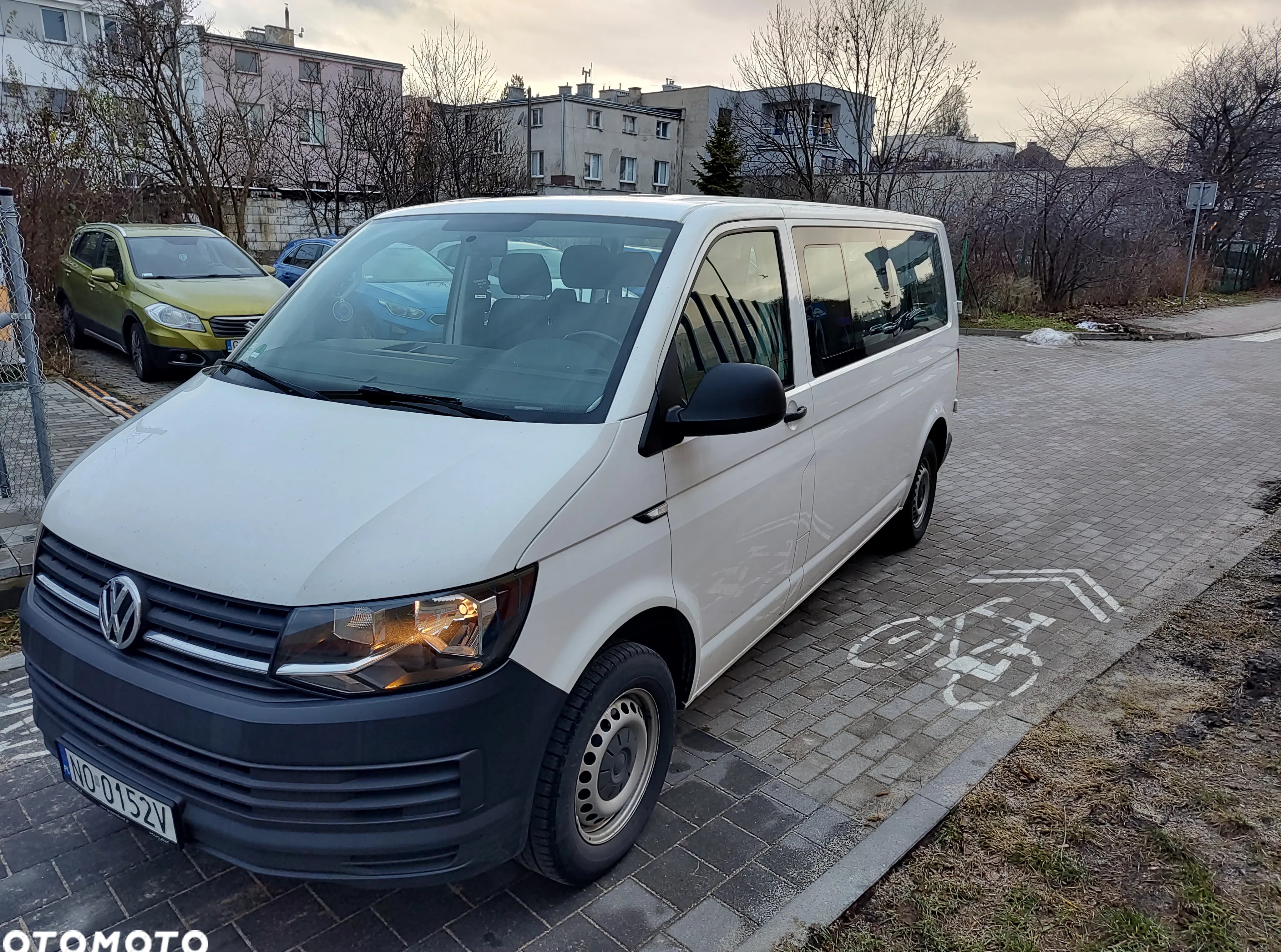 śląskie Volkswagen Transporter cena 87453 przebieg: 253000, rok produkcji 2019 z Gdynia